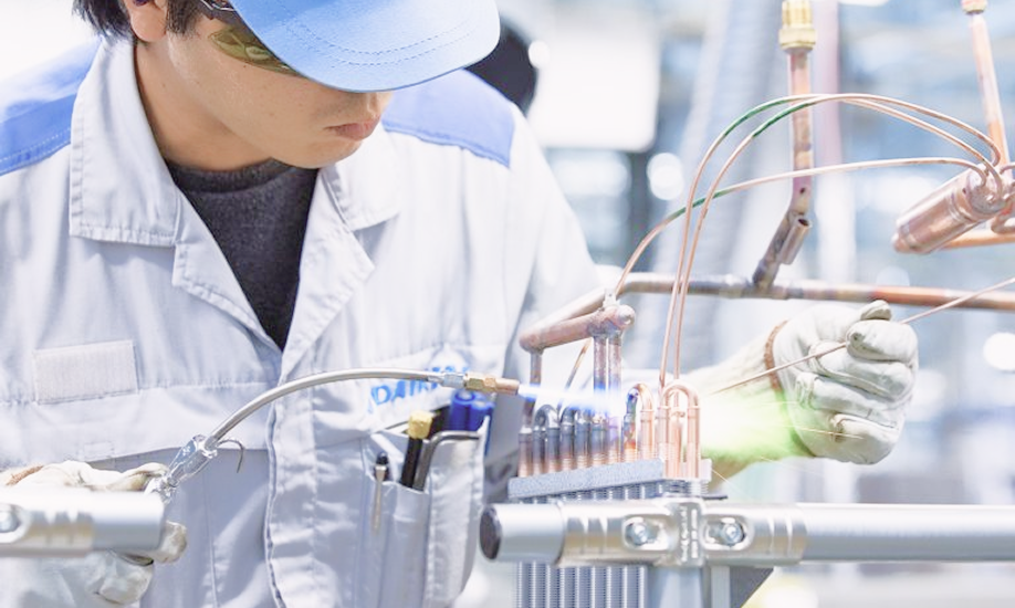 Kỹ thuật viên Daikin