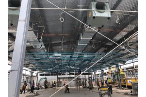 "Thần tốc" lắp đặt hệ thống điều hòa không khí tại Bệnh viện dã chiến Hồi sức tích cực Hoàng Mai - Hà Nội